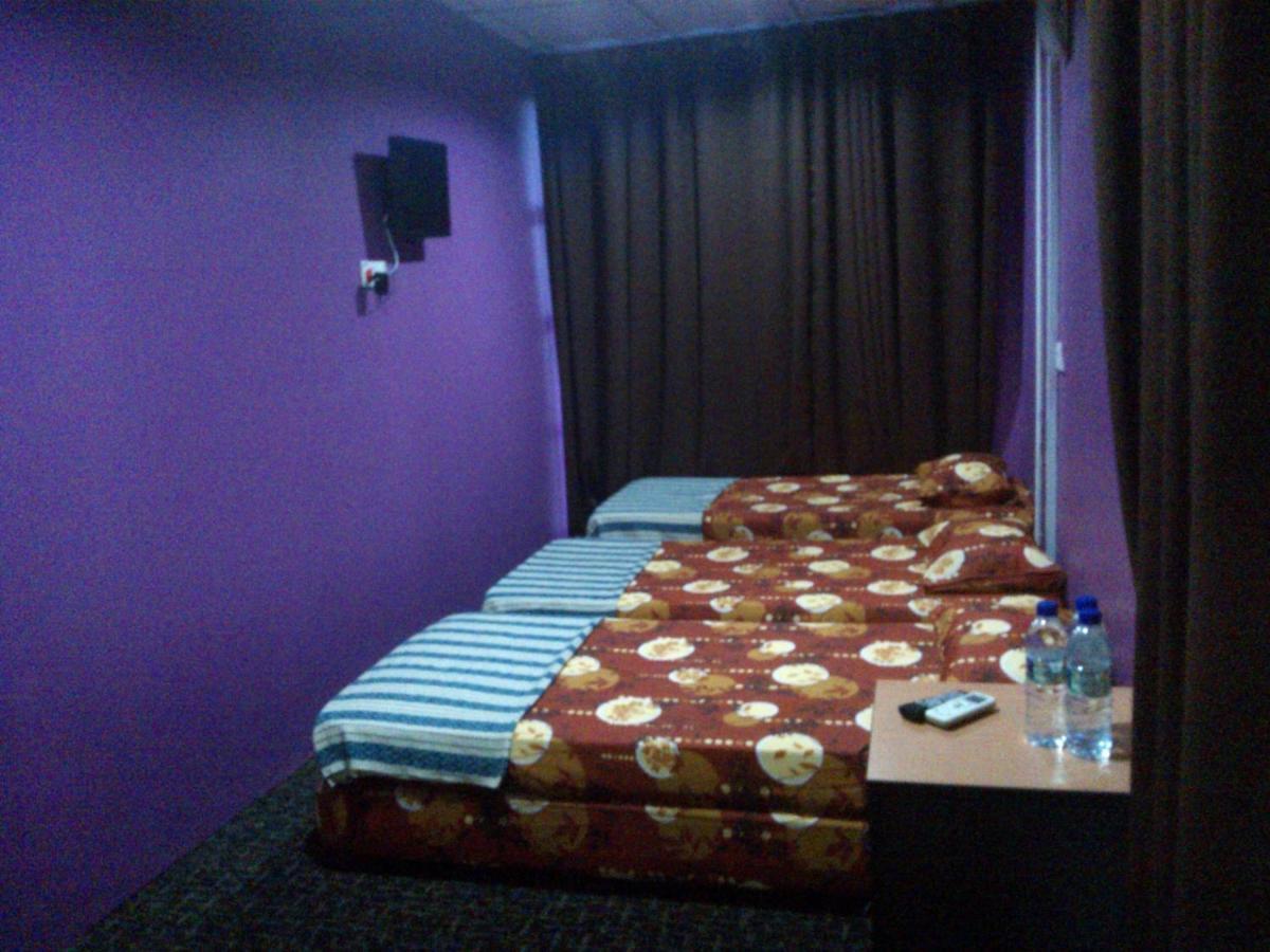 Hotel Hijrah *