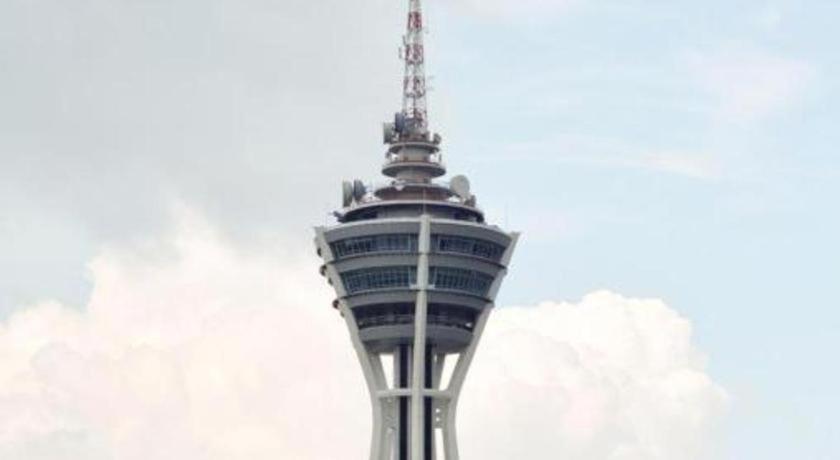 Hijrah Hotel